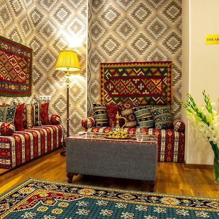 Irmisa Hotel Tbilisi Bagian luar foto